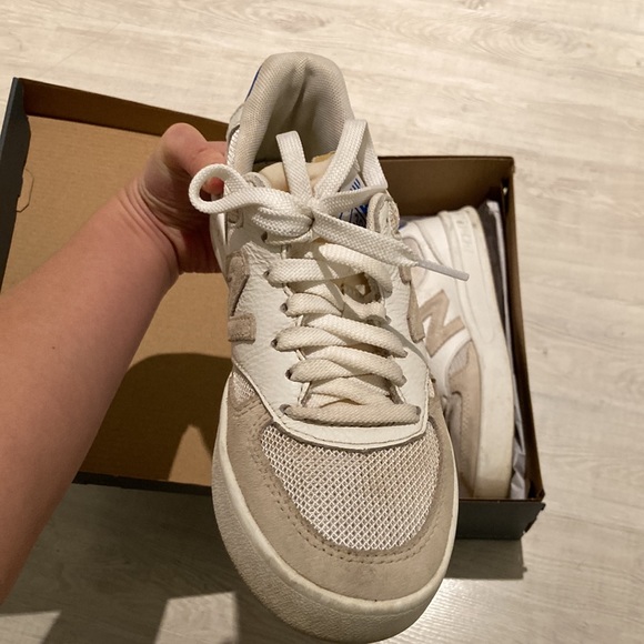 New Balance Unisex CT300 Court Sneaker - Picture 3 of 6